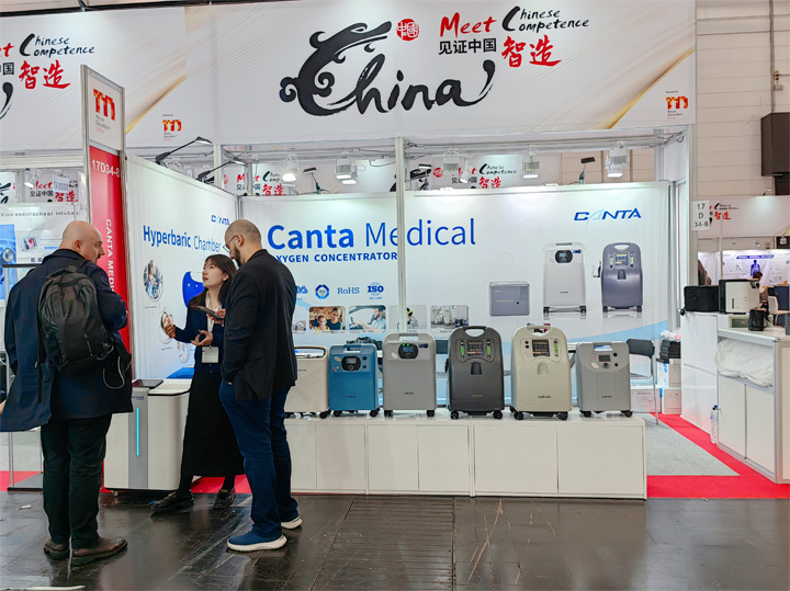 Canta-Medical-attend-MEDICA-2023-3.jpg